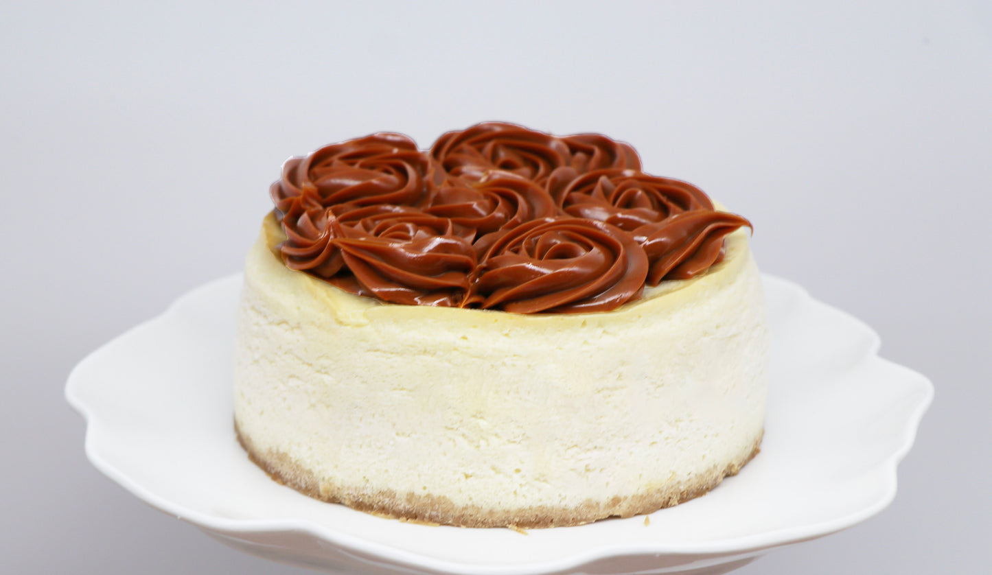 Creamy Caramel Cheesecake