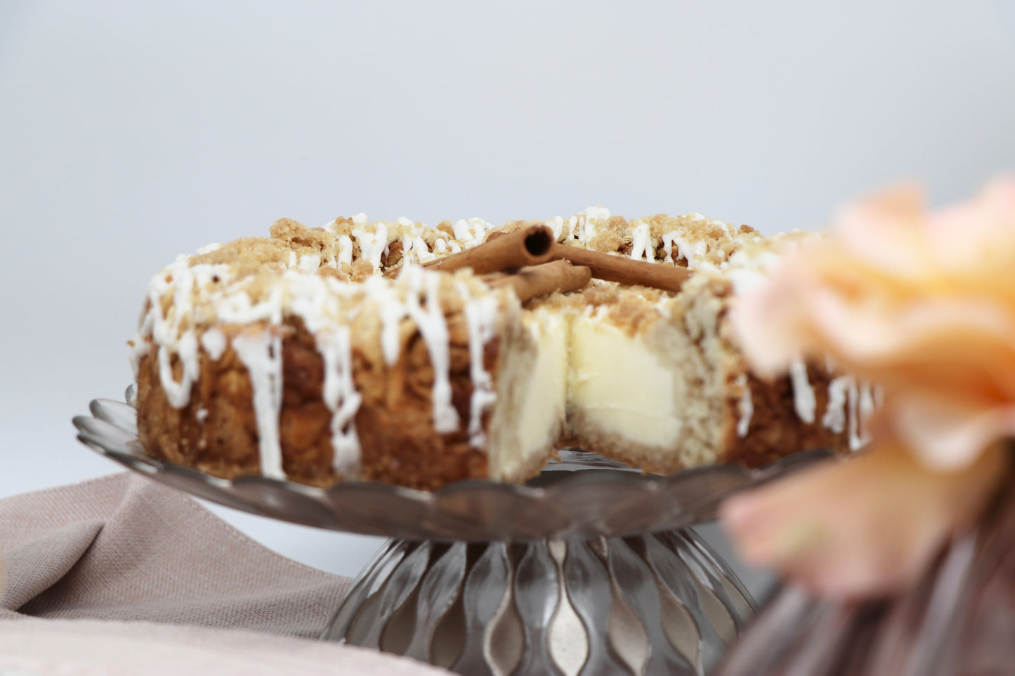 Cinnabun Cheesecake